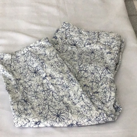 NYDJ Ariel crop size 14 used great material excellent condition - Picture 1 of 7